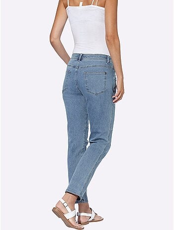 Jean 5 Poches Délavage Spécial Pour Un Coloris Tendance - Taille Standard - Helline
