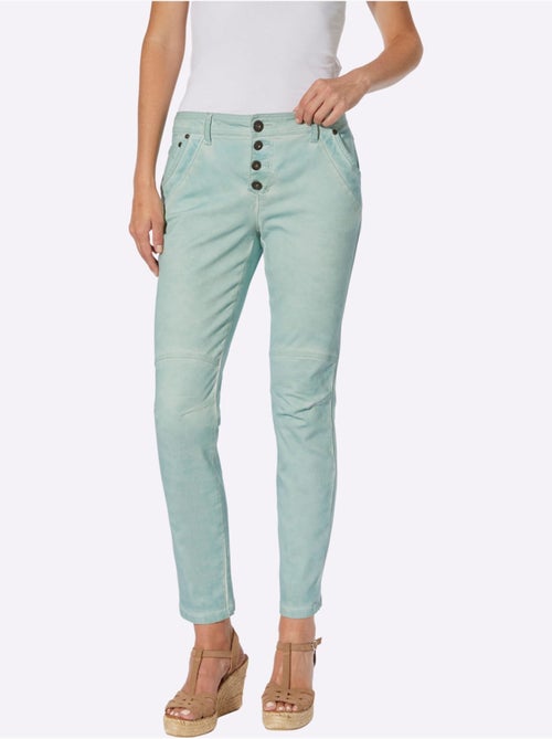 Jean 5 Poches Délavage Spécial Pour Un Coloris Tendance - Taille Standard - Helline - Kiabi