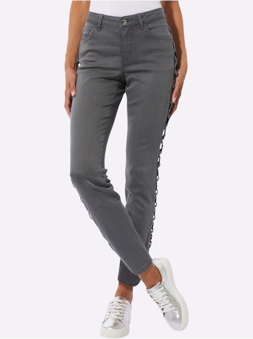 Jean 5 Poches Mélange De Lyocell Et De Viscose De Qualité - Taille Courte - Helline - Kiabi