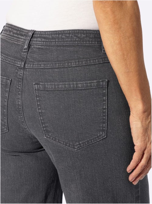 Jean 5 poches qualité coton extensible indéformable - taille standard - witt - Kiabi Jean 5 poches qualité coton extensible indéformable - taille standard - witt - Kiabi