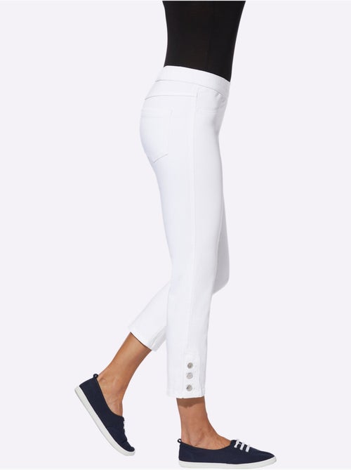 Jean 7/8 avec ceinture élastique et boutons décoratifs latéraux - Taille courte - Moda Vilona - Kiabi Jean 7/8 avec ceinture élastique et boutons décoratifs latéraux - Taille courte - Moda Vilona - Kiabi