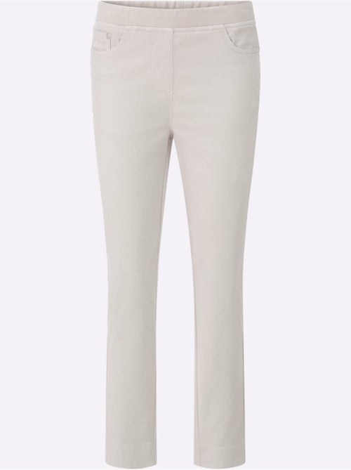 Jean 7/8 avec ceinture élastique et coupe 5 poches - Taille courte - Witt - Kiabi Jean 7/8 avec ceinture élastique et coupe 5 poches - Taille courte - Witt - Kiabi