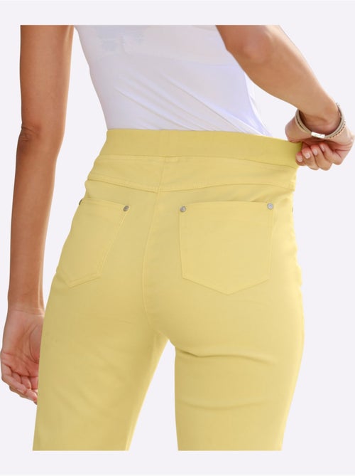 Jean 7/8 avec ceinture intérieure élastique et fausse patte - Taille standard - Witt - Kiabi Jean 7/8 avec ceinture intérieure élastique et fausse patte - Taille standard - Witt - Kiabi