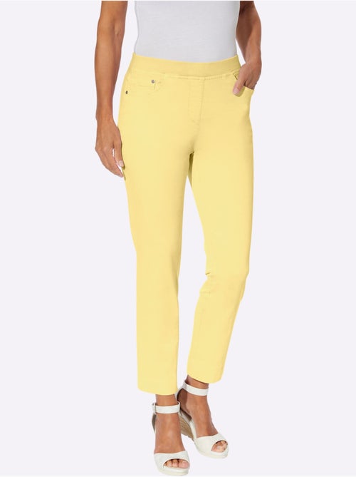Jean 7/8 avec ceinture intérieure élastique et finition rivets - Taille courte - Witt - Kiabi Jean 7/8 avec ceinture intérieure élastique et finition rivets - Taille courte - Witt - Kiabi