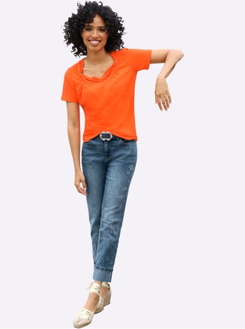 Jean 7/8 Coupe 5 Poches Décontractée - Taille Standard - Helline - Kiabi Jean 7/8 Coupe 5 Poches Décontractée - Taille Standard - Helline - Kiabi