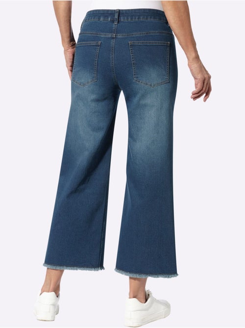 Jean 7/8 Franges Tendance à L'ourlet - Taille Standard - Moda Vilona - Kiabi Jean 7/8 Franges Tendance à L'ourlet - Taille Standard - Moda Vilona - Kiabi