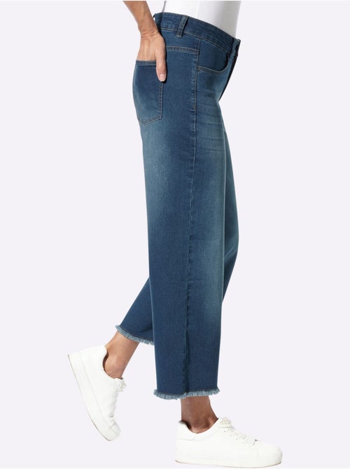 Jean 7/8 Franges Tendance à L'ourlet - Taille Standard - Moda Vilona - Kiabi Jean 7/8 Franges Tendance à L'ourlet - Taille Standard - Moda Vilona - Kiabi