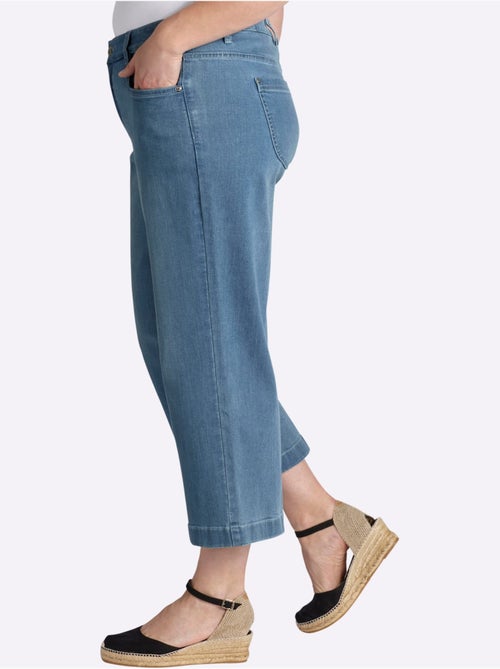 Jean 7/8 Jambes Larges Mode - Taille Standard - Sheego - Kiabi Jean 7/8 Jambes Larges Mode - Taille Standard - Sheego - Kiabi