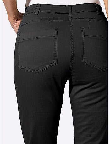 Jean 98% coton - taille courte - witt
