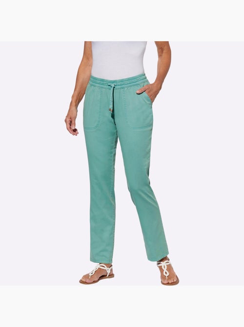 Jean à ceinture smockée avec poches avant et lien ajustable - Taille courte - Moda Vilona - Kiabi Jean à ceinture smockée avec poches avant et lien ajustable - Taille courte - Moda Vilona - Kiabi