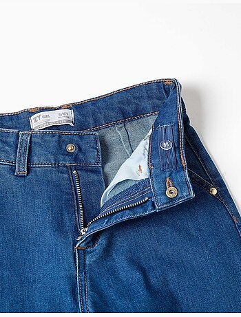 Jean à jambe large avec poches devant et derrière
