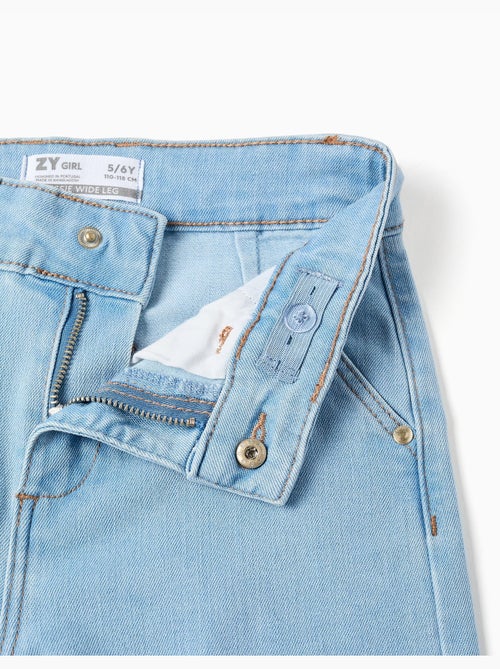 Jean à jambe large avec poches devant et derrière - Kiabi Jean à jambe large avec poches devant et derrière - Kiabi