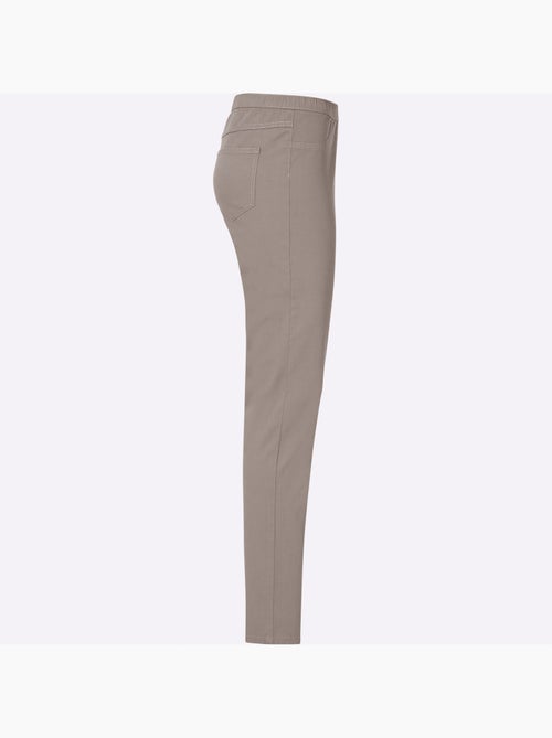Jean à la coupe étroite avec ceinture élastique confortable - Taille standard - Moda Vilona - Kiabi