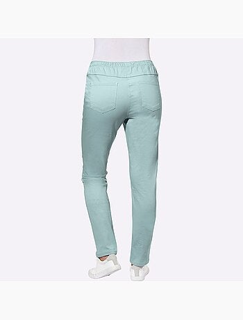 Jean à la coupe étroite avec ceinture élastique confortable - Taille standard - Moda Vilona