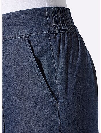 Jean à la coupe haute avec jambes larges et ceinture élastique - Taille standard - Moda Vilona
