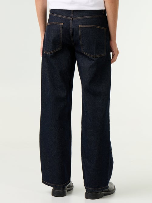 Jean baggy uni avec empiècements fantaisies - Kiabi Jean baggy uni avec empiècements fantaisies - Kiabi