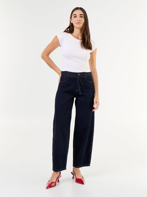 Jean barrel avec ceinture à nouer - Kiabi Jean barrel avec ceinture à nouer - Kiabi