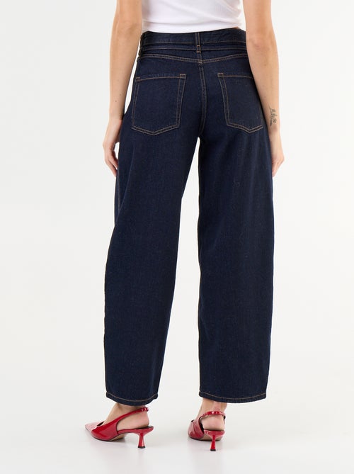 Jean barrel avec ceinture à nouer - Kiabi Jean barrel avec ceinture à nouer - Kiabi