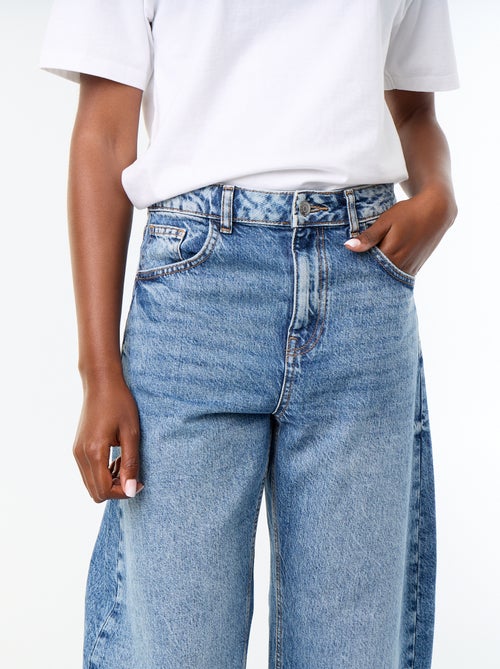 Jean barrel / coupe large taille haute - Kiabi Jean barrel / coupe large taille haute - Kiabi