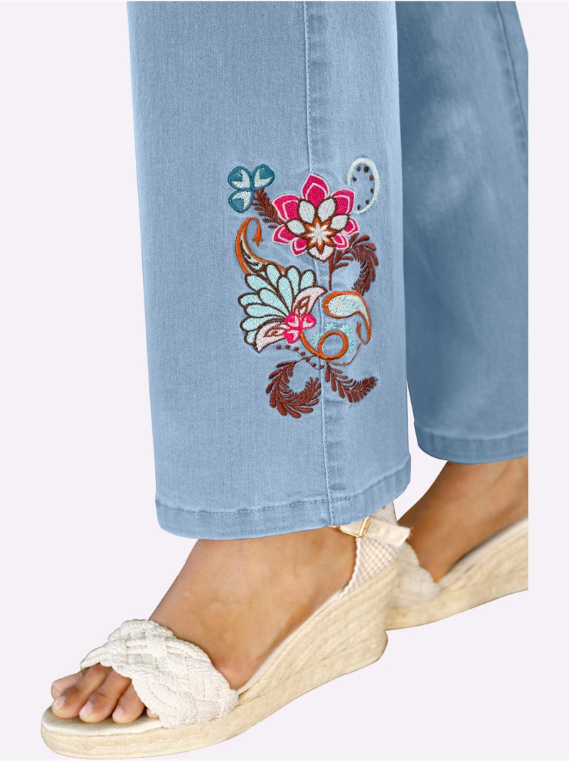 Jean bootcut avec broderie florale et poches pratiques - Taille courte - Moda Vilona Bleu Blanc - Kiabi