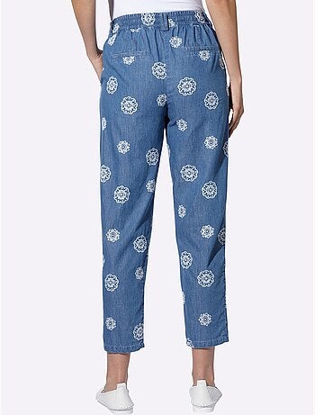 Jean broderie florale - taille standard - helline