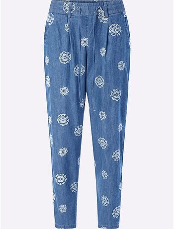 Jean broderie florale - taille standard - helline