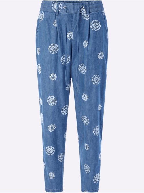 Jean broderie florale - taille standard - helline - Kiabi Jean broderie florale - taille standard - helline - Kiabi