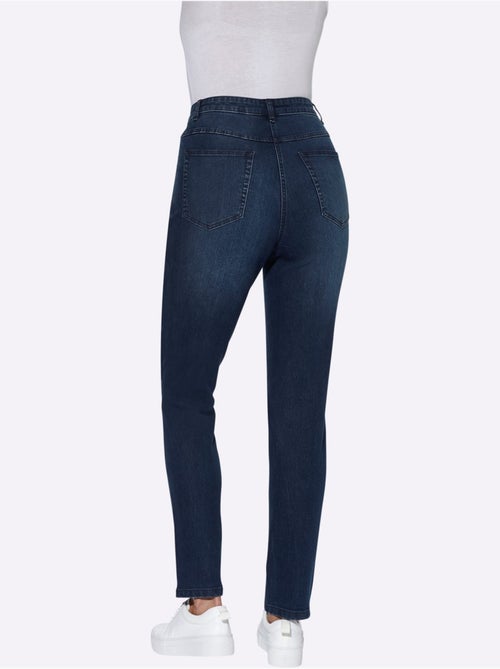 Jean coupe carotte à taille haute avec poches et passants - taille courte - moda vilona - Kiabi Jean coupe carotte à taille haute avec poches et passants - taille courte - moda vilona - Kiabi