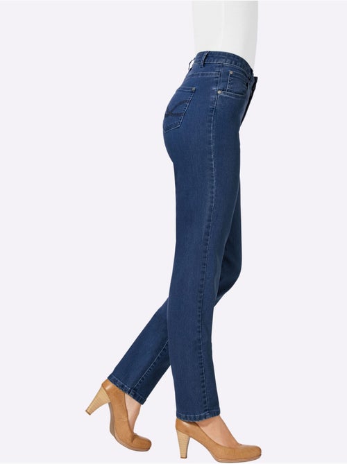 Jean coupe droite en 5 poches avec rivets et fermeture à glissière - Taille longue - Witt - Kiabi Jean coupe droite en 5 poches avec rivets et fermeture à glissière - Taille longue - Witt - Kiabi