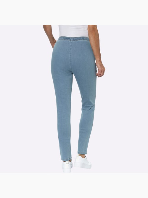 Jean coupe étroite à ceinture élastique et style décontracté - Taille courte - Moda Vilona - Kiabi