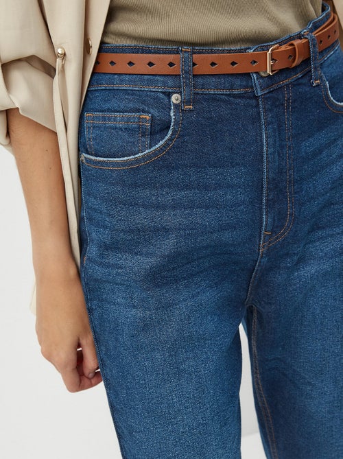 Jean 'Coupe Mom Fuselée' - Kiabi