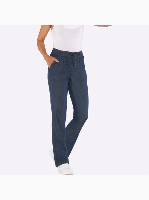 Jean doux avec ceinture élastique smockée et poches en biais - Taille standard - Moda Vilona - Kiabi Jean doux avec ceinture élastique smockée et poches en biais - Taille standard - Moda Vilona - Kiabi