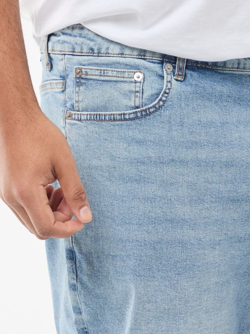 Jean droit à 5 poches - L30 - Kiabi Jean droit à 5 poches - L30 - Kiabi