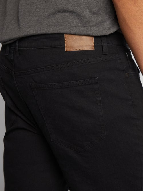 Jean droit à 5 poches - L34 - Kiabi Jean droit à 5 poches - L34 - Kiabi