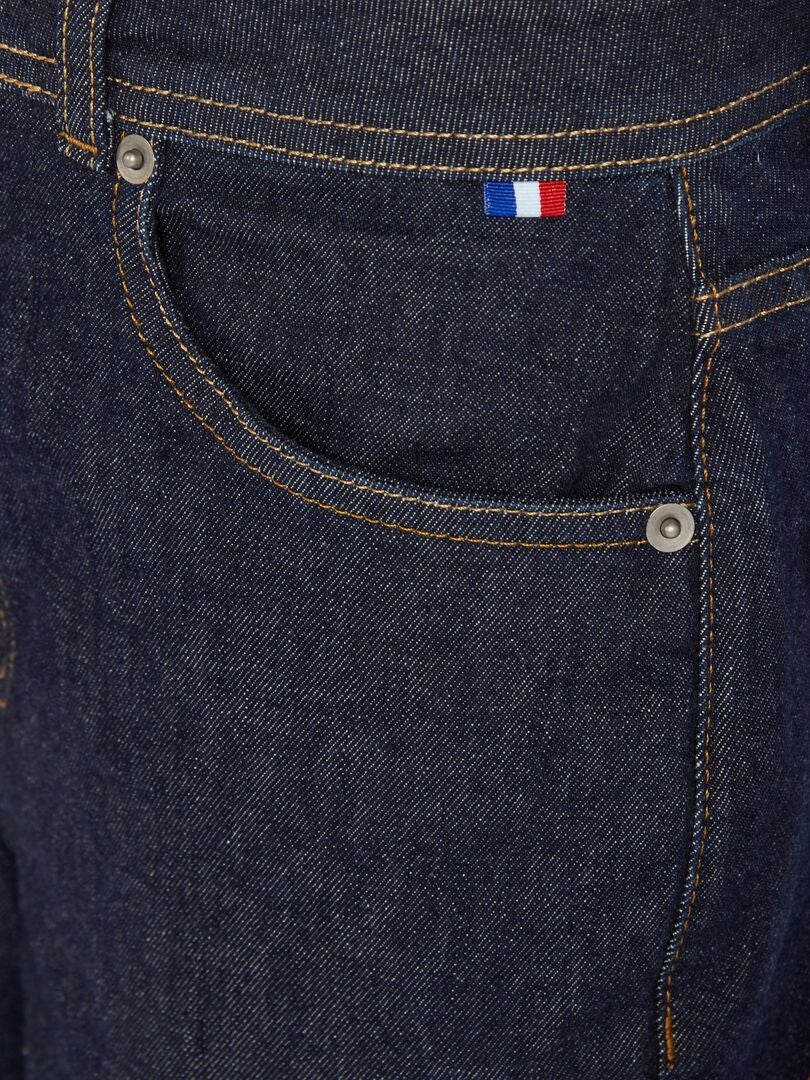 856047_5