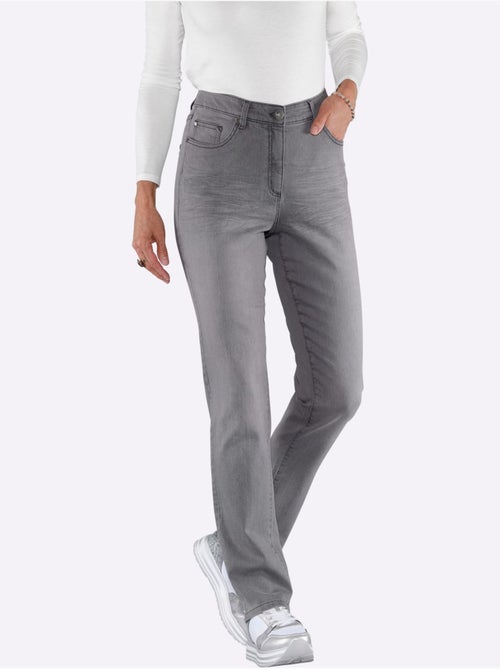 Jean droit avec taille haute et poches arrière - taille standard - moda vilona - Kiabi Jean droit avec taille haute et poches arrière - taille standard - moda vilona - Kiabi