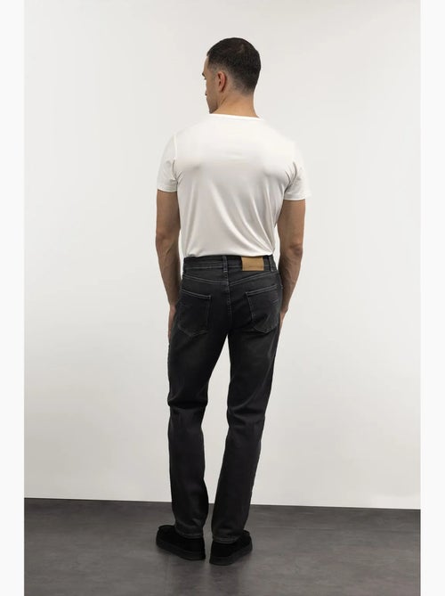 Jean droit pour homme giesto - Kiabi Jean droit pour homme giesto - Kiabi