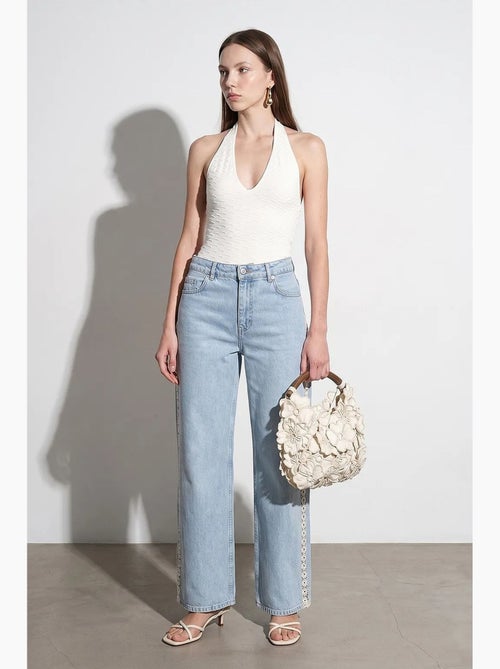 Jean droit taille haute brodé dilvin - Kiabi Jean droit taille haute brodé dilvin - Kiabi