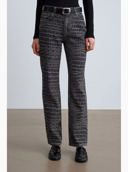 Jean droit taille haute texturé dilvin - Kiabi Jean droit taille haute texturé dilvin - Kiabi
