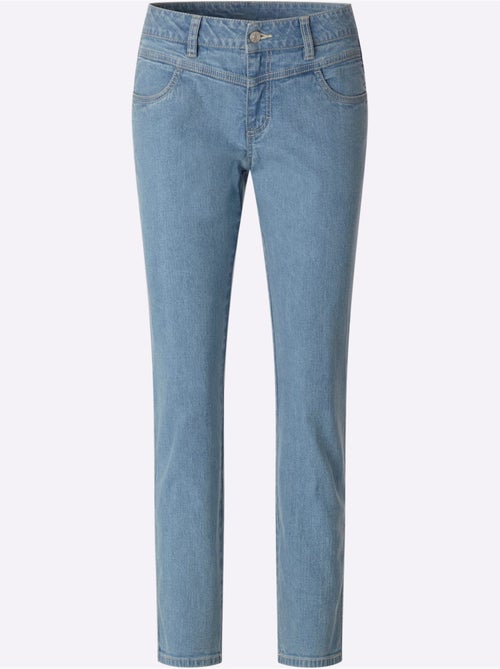 Jean empiècement devant et au dos - taille standard - helline - Kiabi Jean empiècement devant et au dos - taille standard - helline - Kiabi