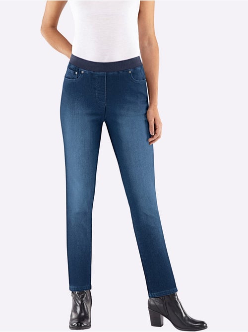 Jean en coton avec ceinture intégrée et poches fonctionnelles - Taille courte - Witt - Kiabi Jean en coton avec ceinture intégrée et poches fonctionnelles - Taille courte - Witt - Kiabi