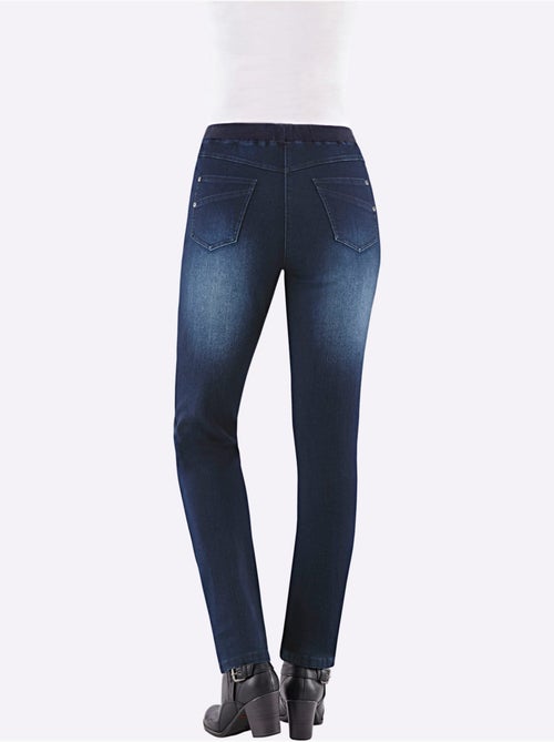Jean en coton avec ceinture intégrée et poches fonctionnelles - Taille courte - Witt - Kiabi Jean en coton avec ceinture intégrée et poches fonctionnelles - Taille courte - Witt - Kiabi