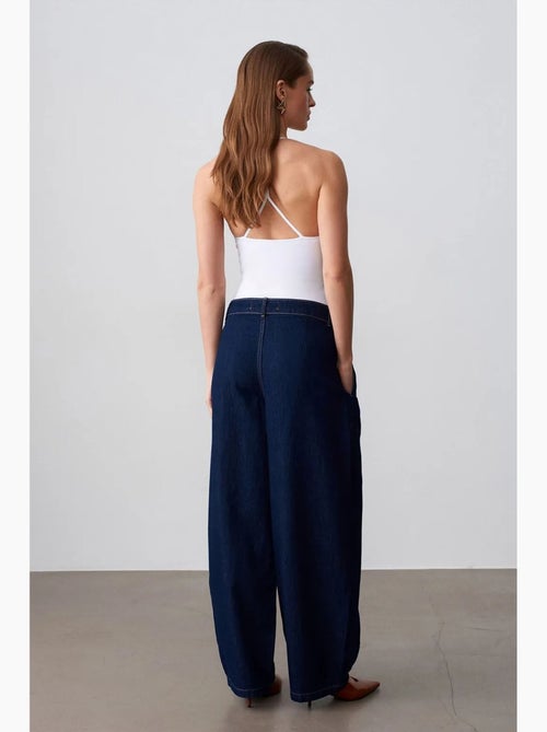 Jean en denim à taille haute et jambe large dilvin - Kiabi Jean en denim à taille haute et jambe large dilvin - Kiabi