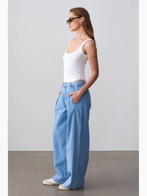 Jean en denim de coton à taille haute et jambe large dilvin - Kiabi