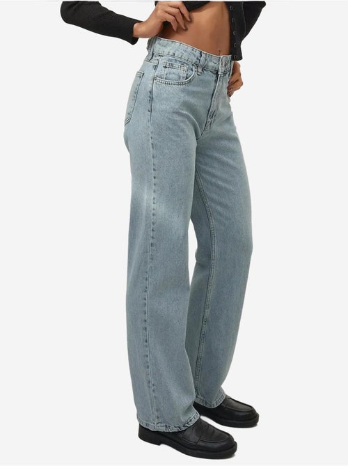 Jean en denim taille haute à jambe droite hiccup - Kiabi Jean en denim taille haute à jambe droite hiccup - Kiabi