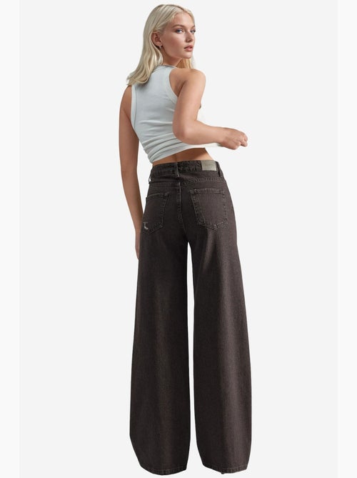Jean en denim taille haute et jambes larges des années 90 hiccup - Kiabi Jean en denim taille haute et jambes larges des années 90 hiccup - Kiabi