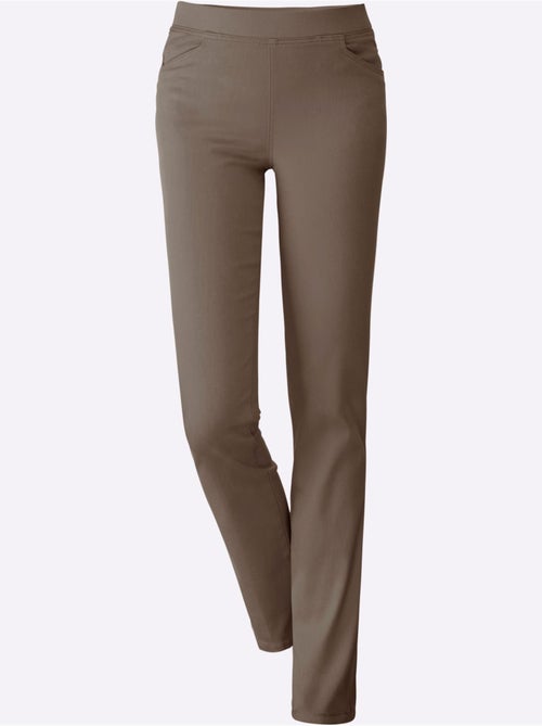 Jean extensible à ceinture élastique avec poches pratiques - Taille courte - Witt - Kiabi Jean extensible à ceinture élastique avec poches pratiques - Taille courte - Witt - Kiabi