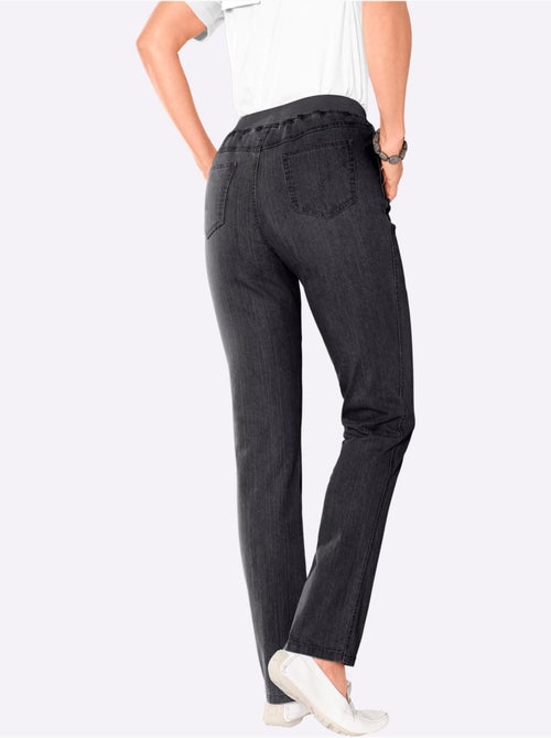 Jean extensible avec ceinture élastique et 2 poches pratiques - Taille courte - Witt - Kiabi Jean extensible avec ceinture élastique et 2 poches pratiques - Taille courte - Witt - Kiabi
