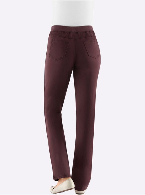 Jean extensible avec ceinture élastique et deux poches - Taille courte - Witt - Kiabi Jean extensible avec ceinture élastique et deux poches - Taille courte - Witt - Kiabi