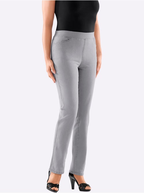 Jean extensible avec ceinture élastique et poches pratiques - Taille courte - Witt - Kiabi Jean extensible avec ceinture élastique et poches pratiques - Taille courte - Witt - Kiabi